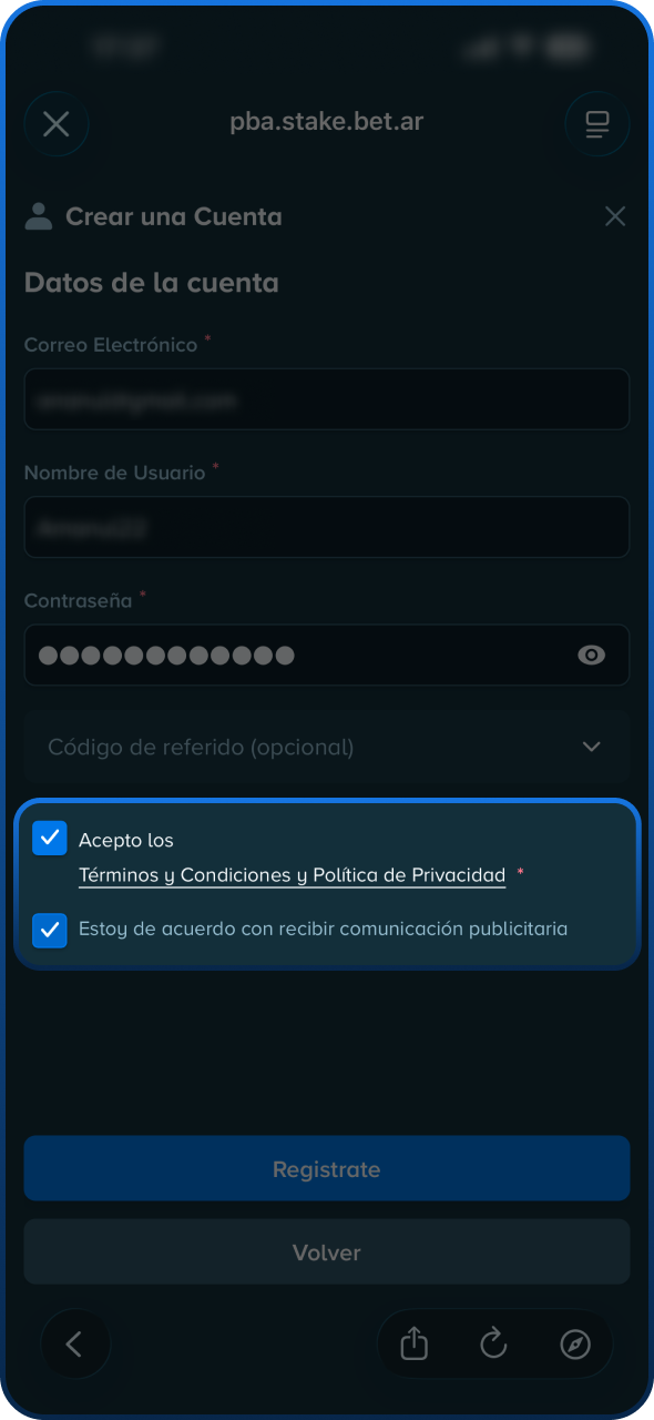 Marque la casilla para aceptar los términos y condiciones de Stake.